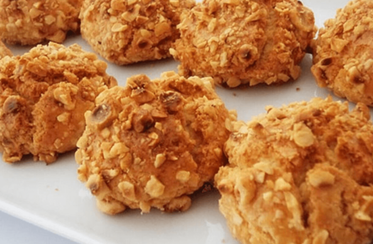 Nut Cookie